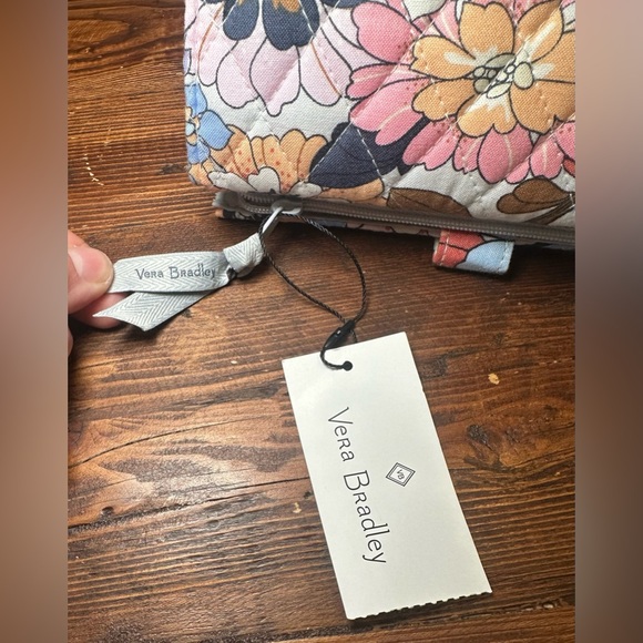 Vera Bradley Wristlet Floral‎ Smartphone Wallet Organizer Clutch NWT. - Picture 7 of 9